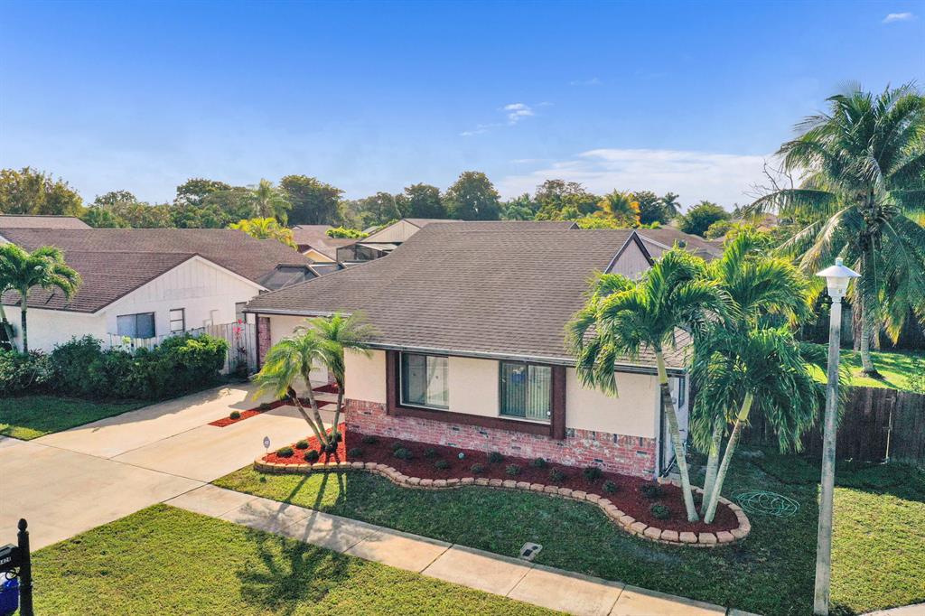 COUNTRY LANDING - Residential