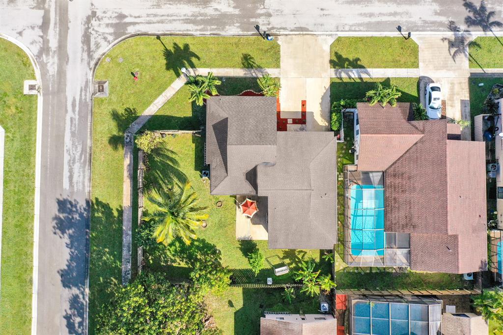 COUNTRY LANDING - Residential