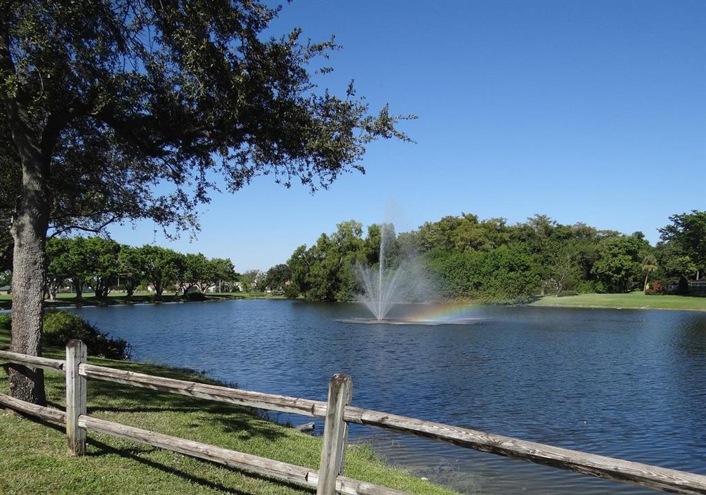 COUNTRY LANDING - Residential