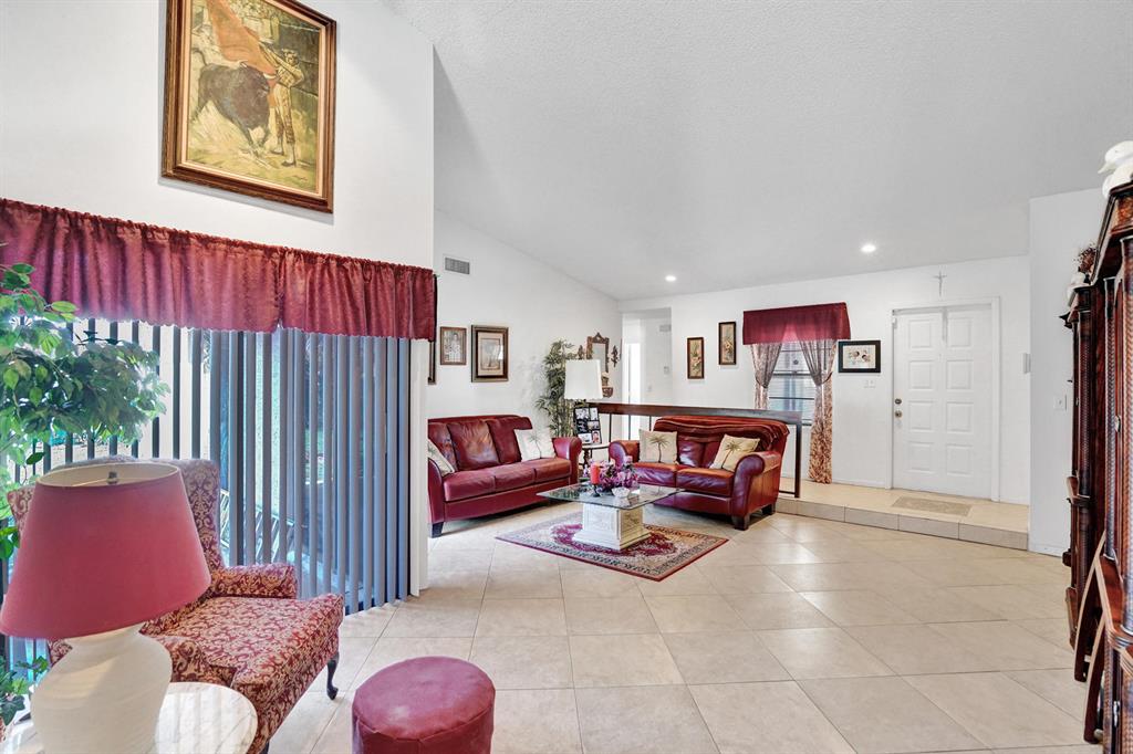 COUNTRY LANDING - Residential