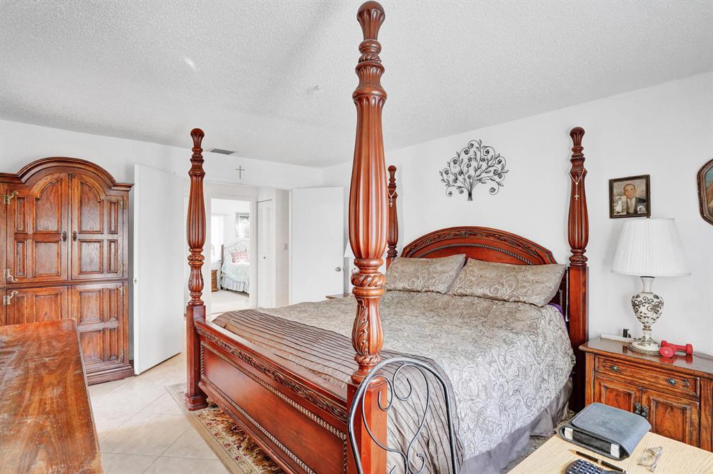 COUNTRY LANDING - Residential