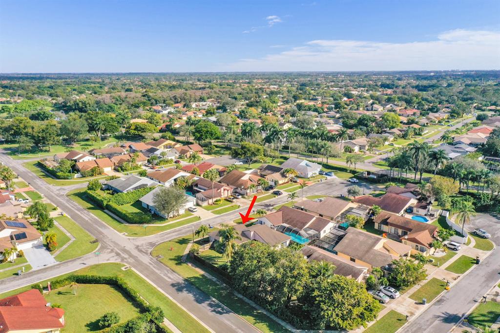 COUNTRY LANDING - Residential