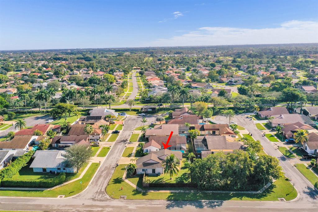 COUNTRY LANDING - Residential