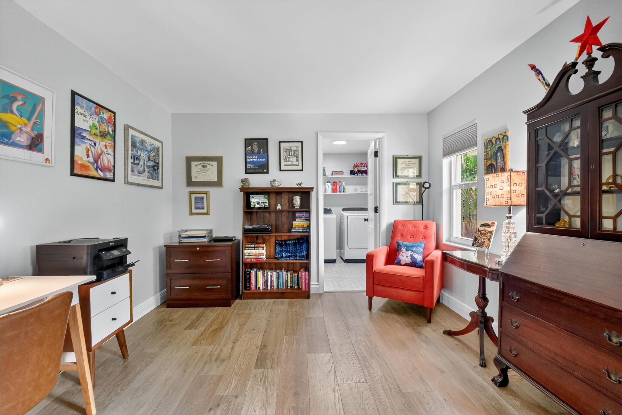 SUNFLOWER DELRAY - Residential Income