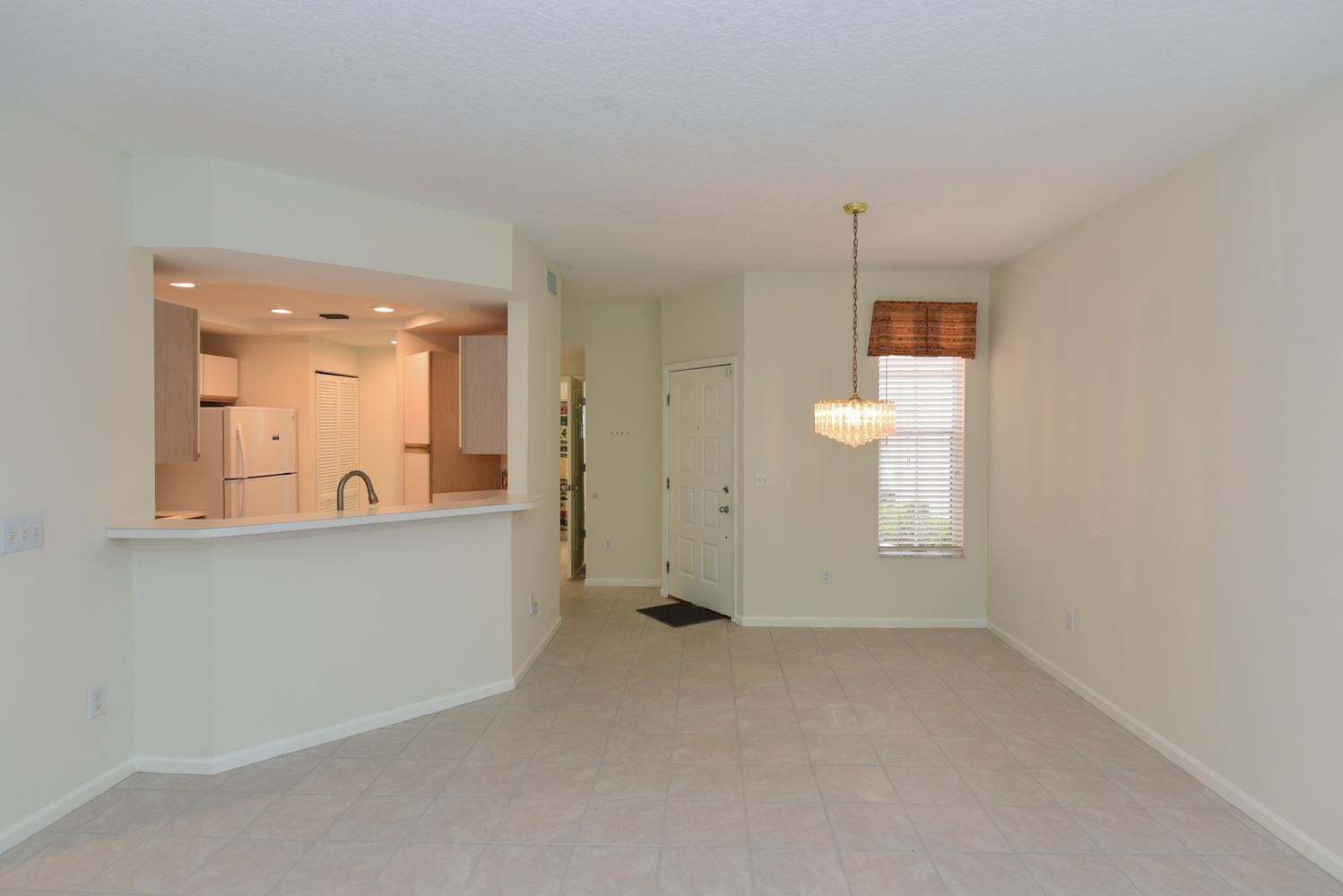 201 Muirfield Court 201e
