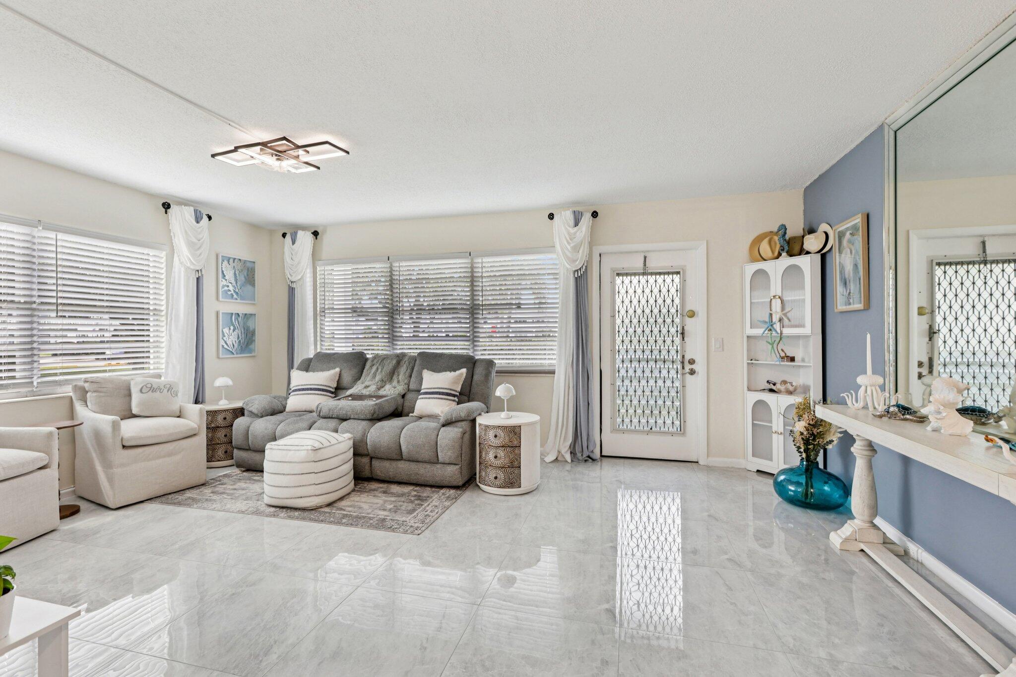 OAKRIDGE J CONDO - Residential