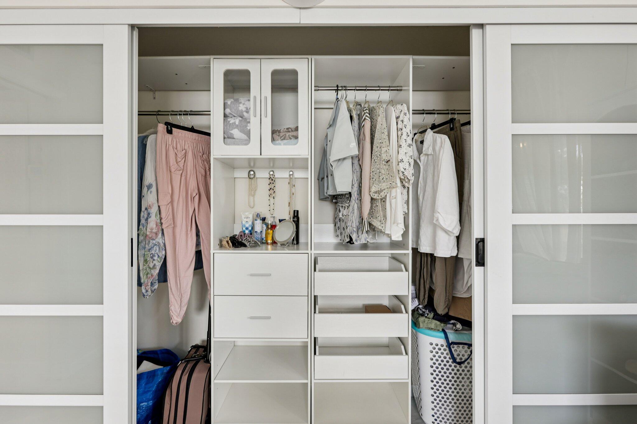 OAKRIDGE J CONDO - Residential