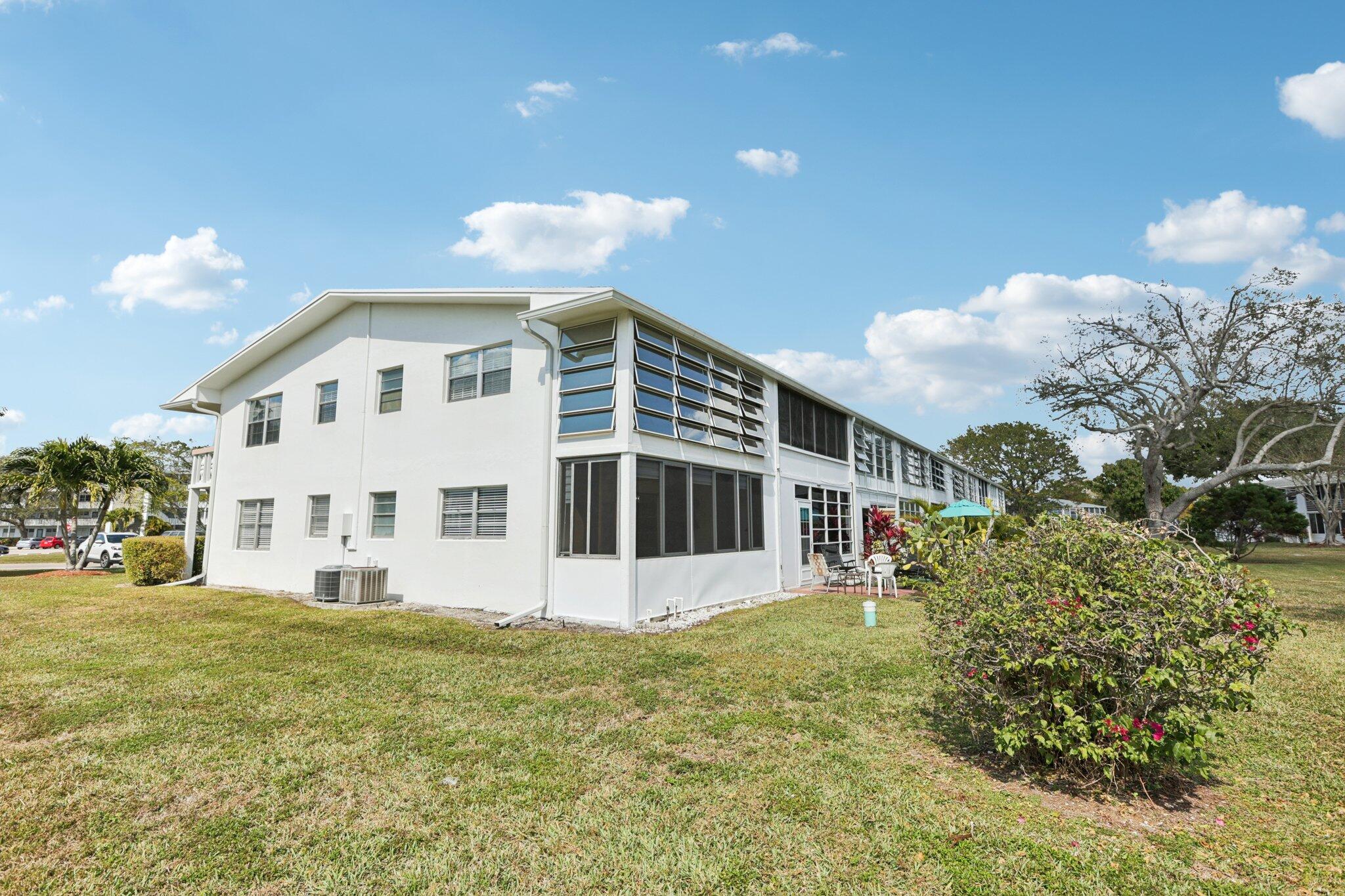 OAKRIDGE J CONDO - Residential