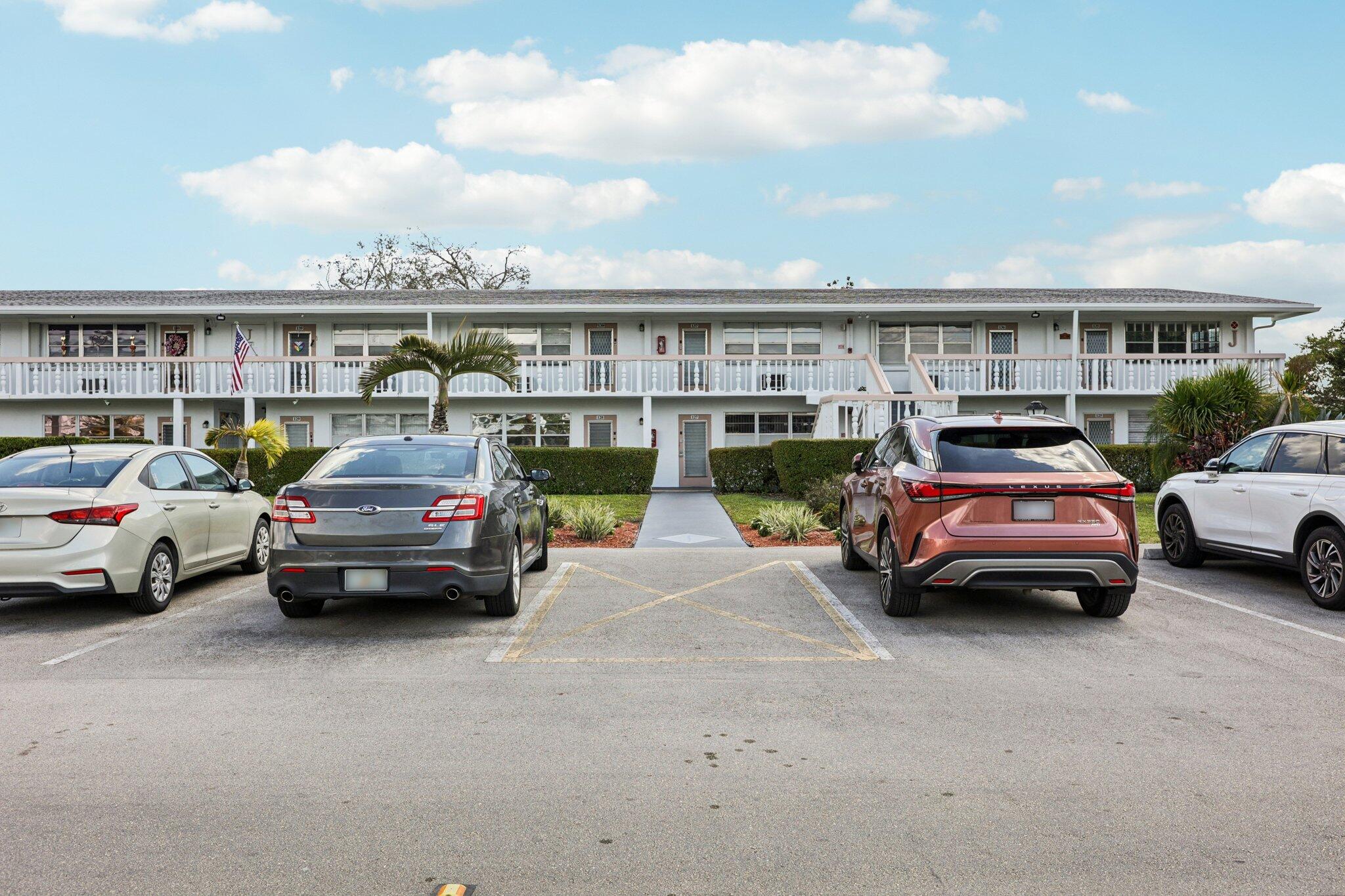 OAKRIDGE J CONDO - Residential