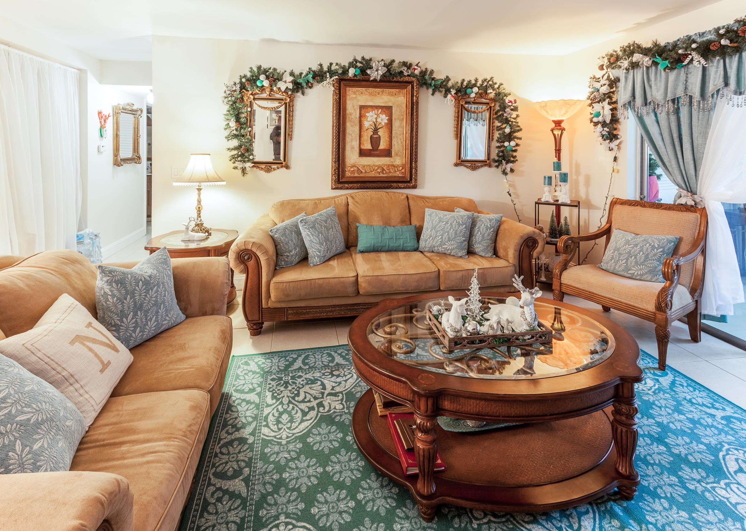 LAKESIDE VILLAGE CONDO 10 - Residential