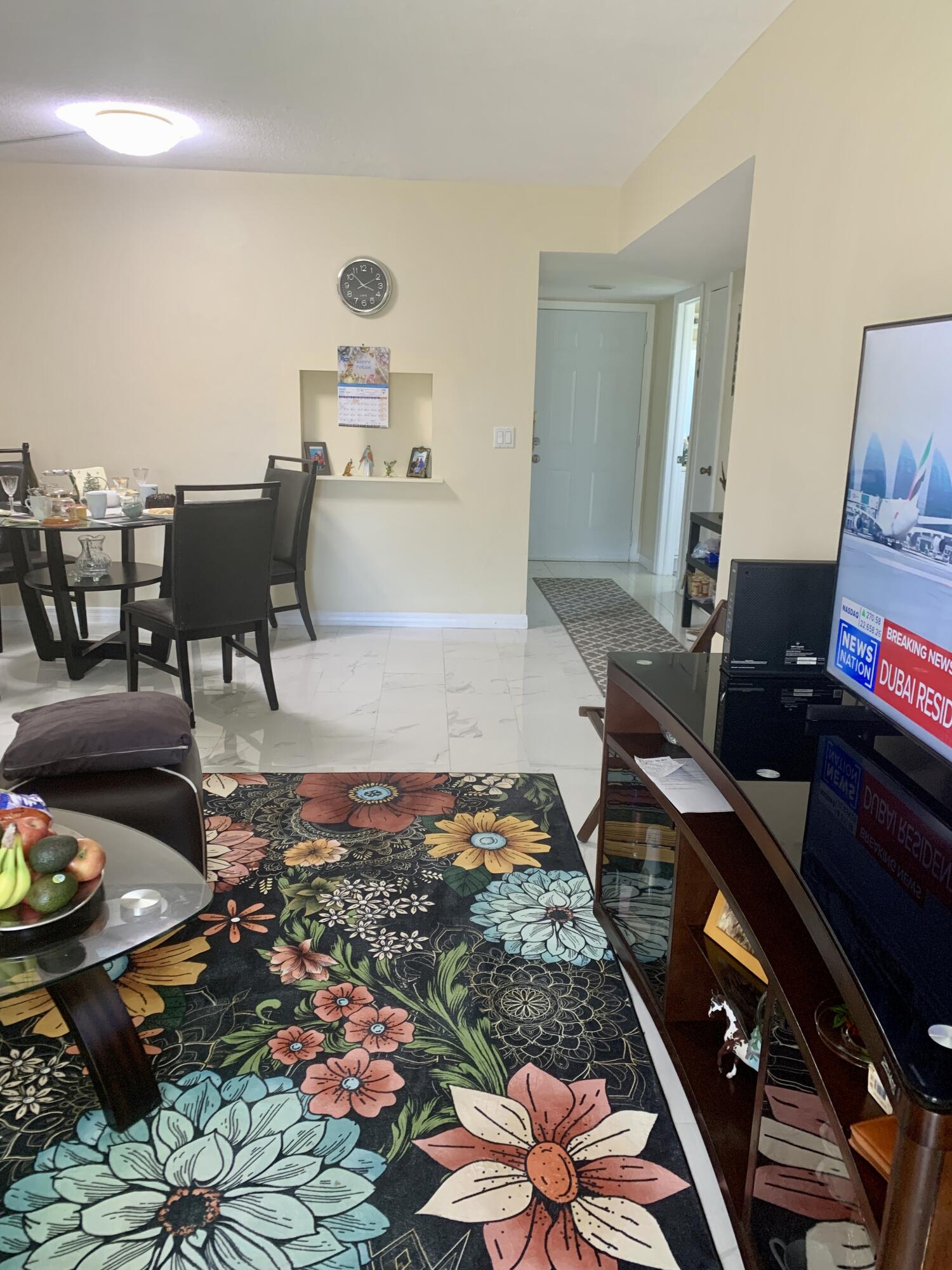 VILLAGE ROYALE ON THE GREEN CONDO - Residential Lease