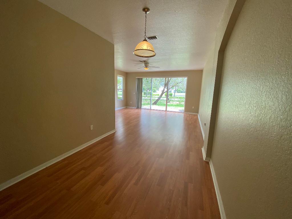 VICTORIA WOODS 3B - Residential