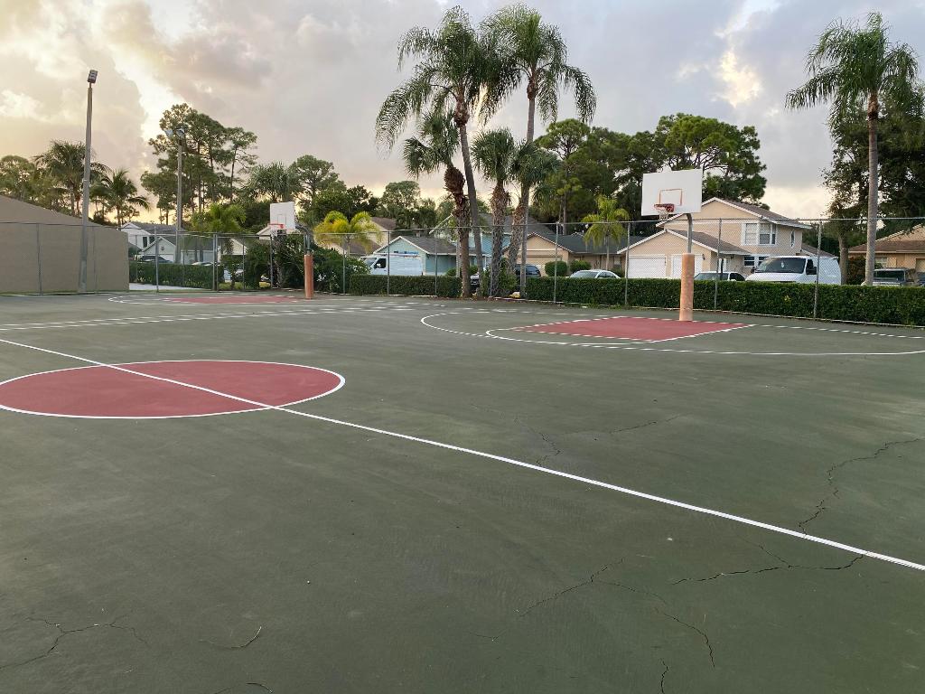 VICTORIA WOODS 3B - Residential