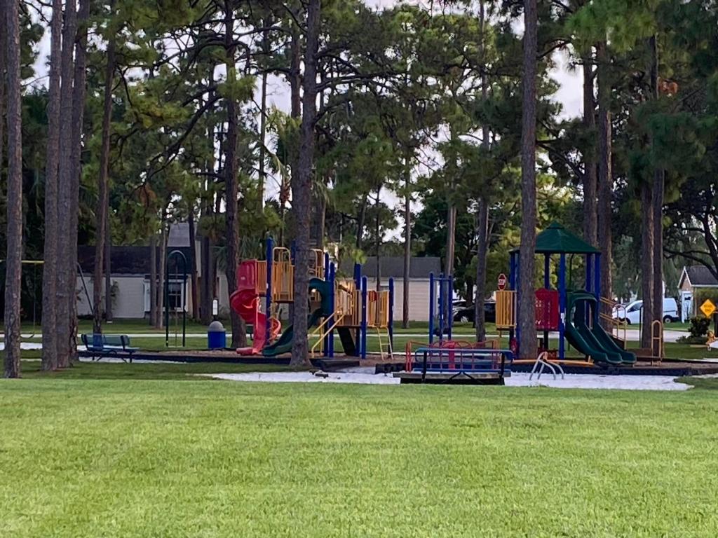 VICTORIA WOODS 3B - Residential