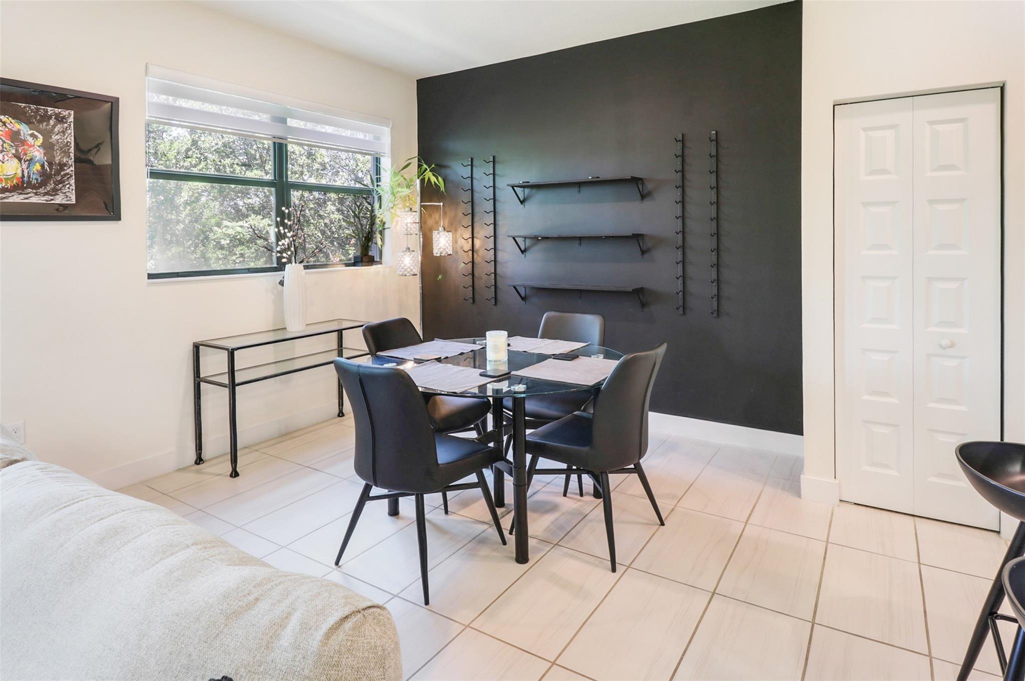 HIGHLAND AT PARK CENTRAL - Residential