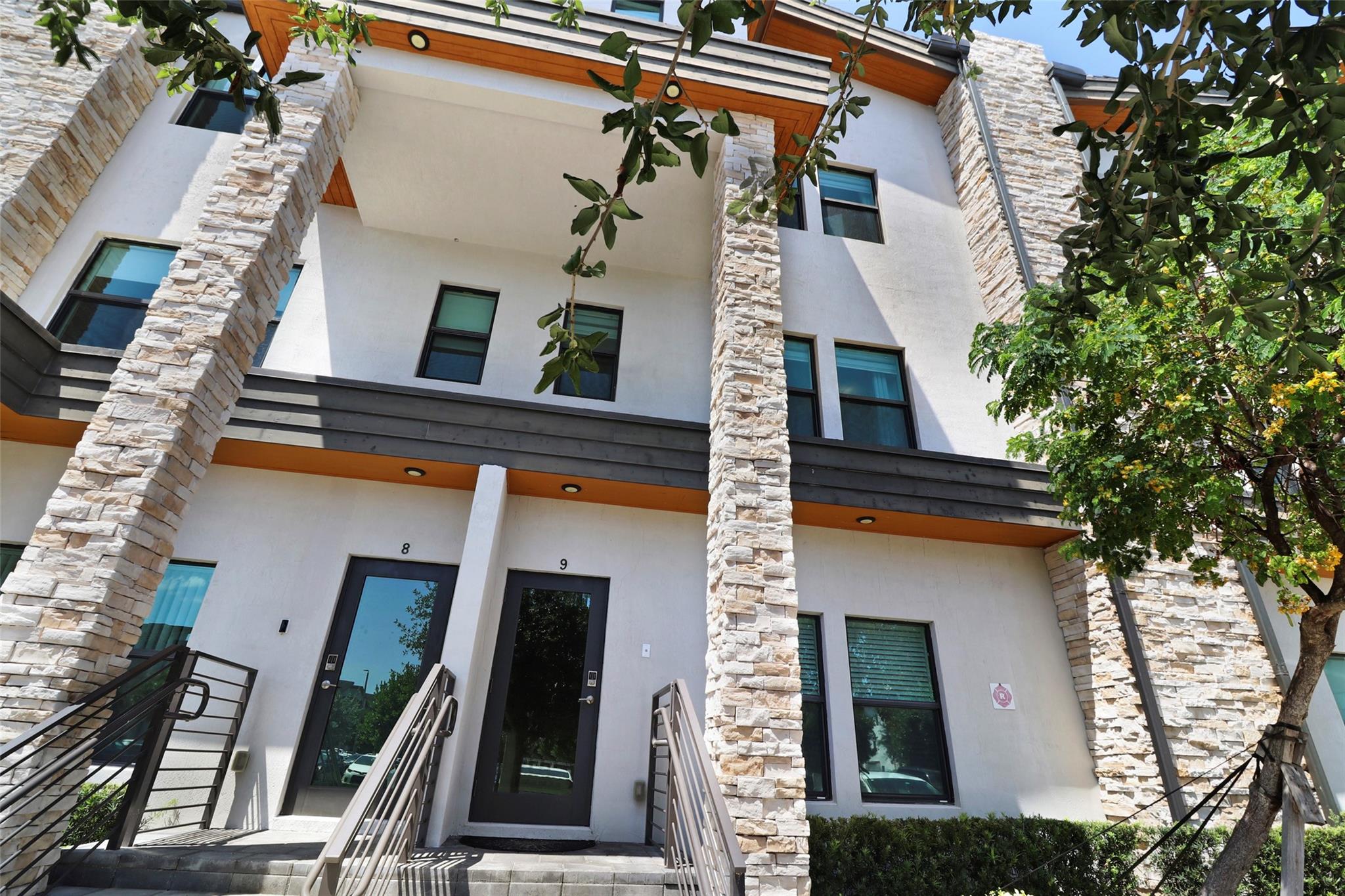 HIGHLAND AT PARK CENTRAL - Residential