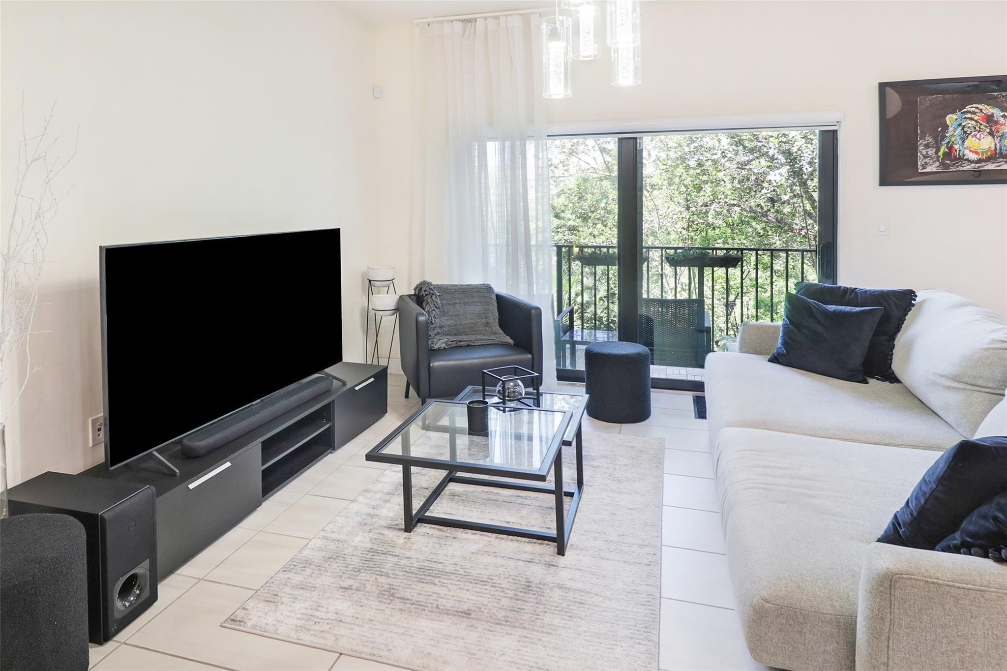 HIGHLAND AT PARK CENTRAL - Residential