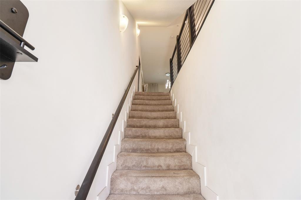 HIGHLAND AT PARK CENTRAL - Residential