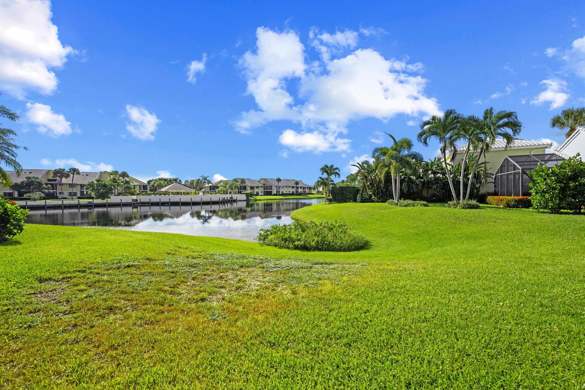 BRIDGEGATE SOUTH AT JONAT - Residential