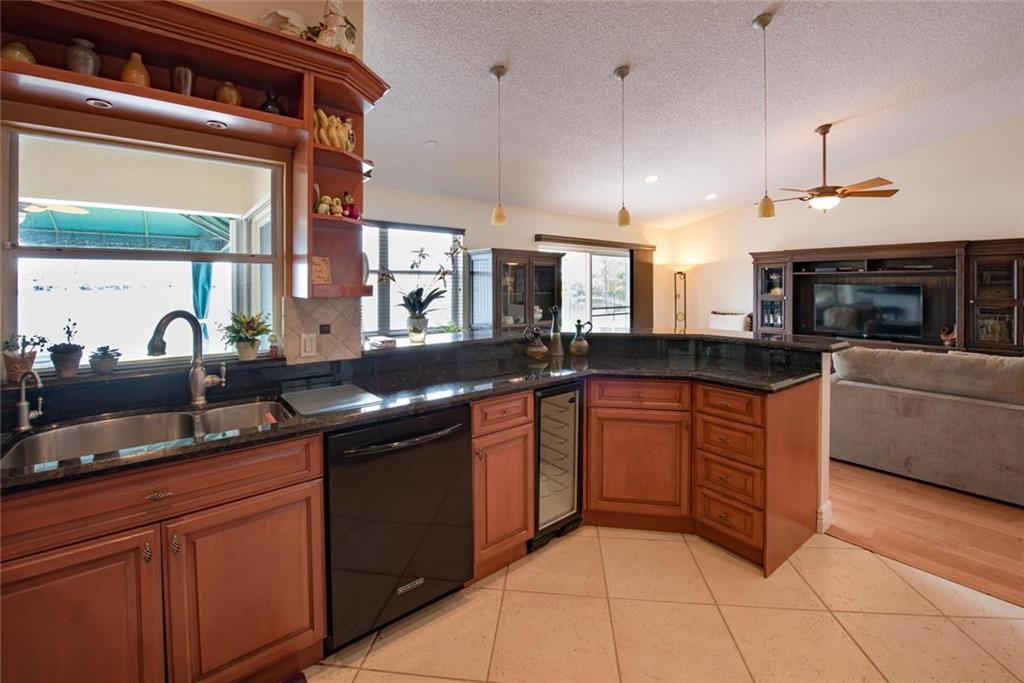 Ridgeview Lake Estates 14 - Residential