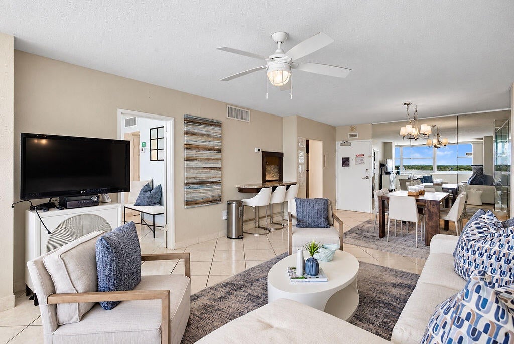 Photo of 4040 Galt Ocean Drive #905, Fort Lauderdale, FL 33308 (MLS # B26080771)