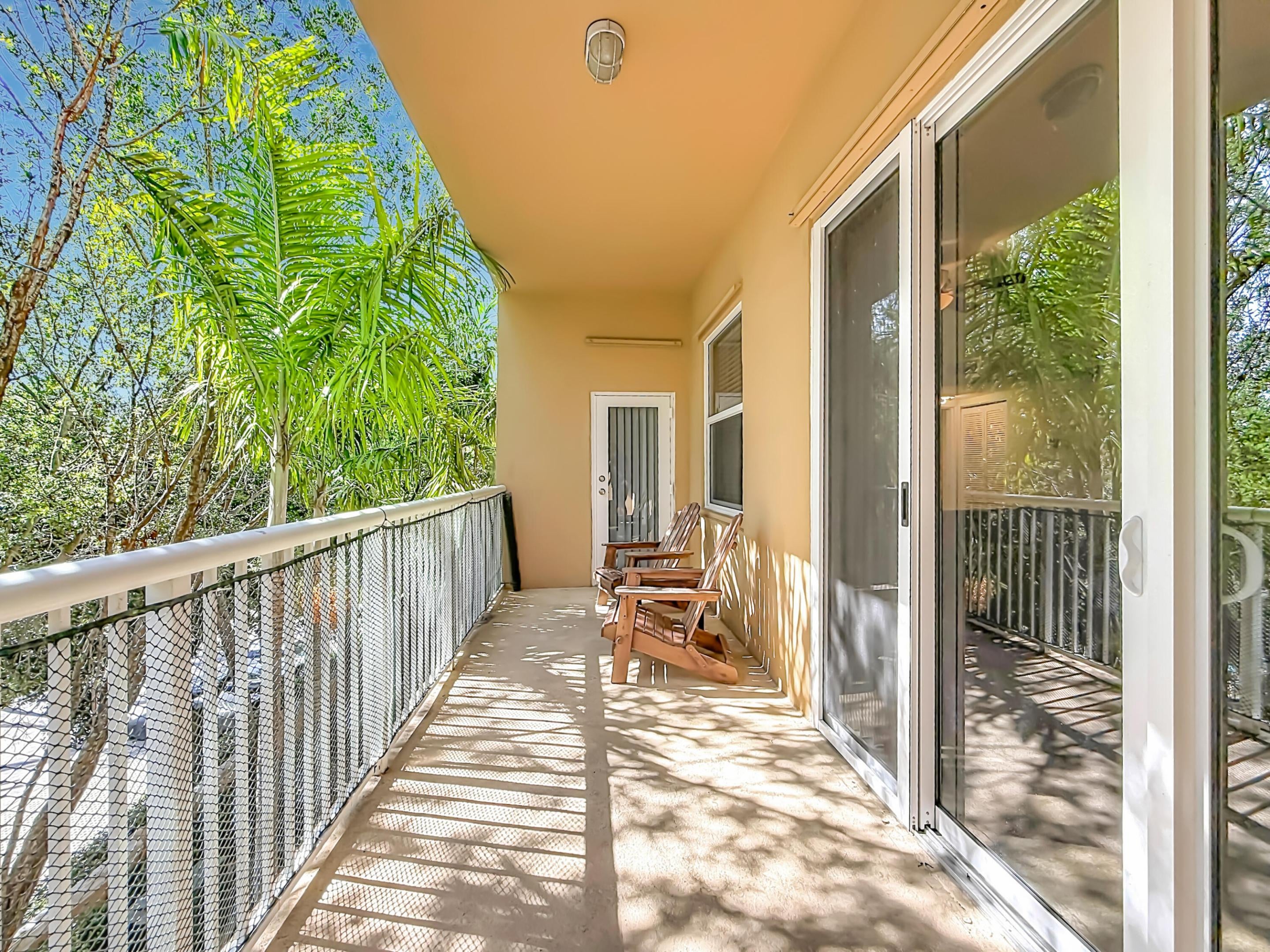 519 E Sheridan Street 4042