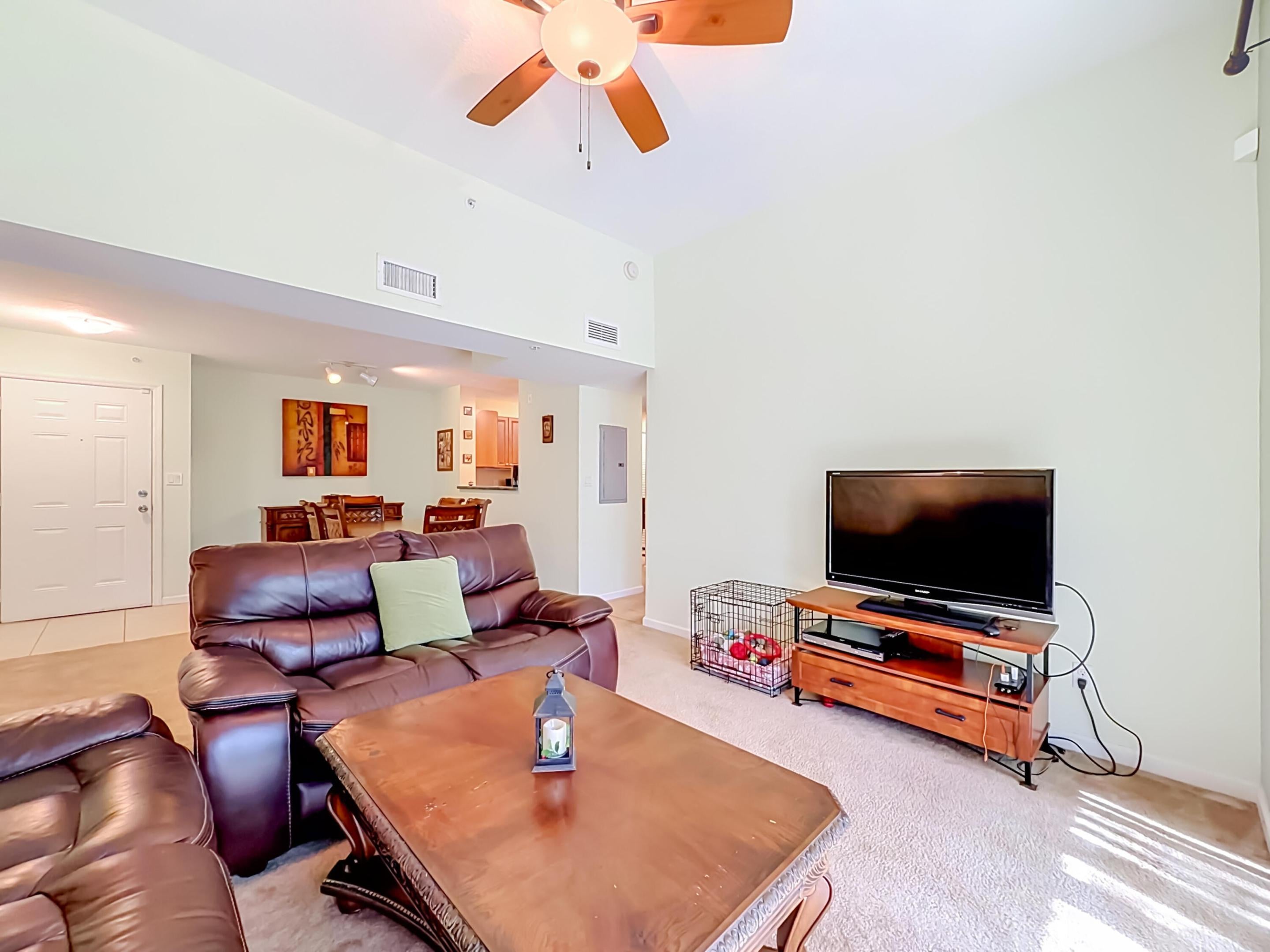 519 E Sheridan Street 4042