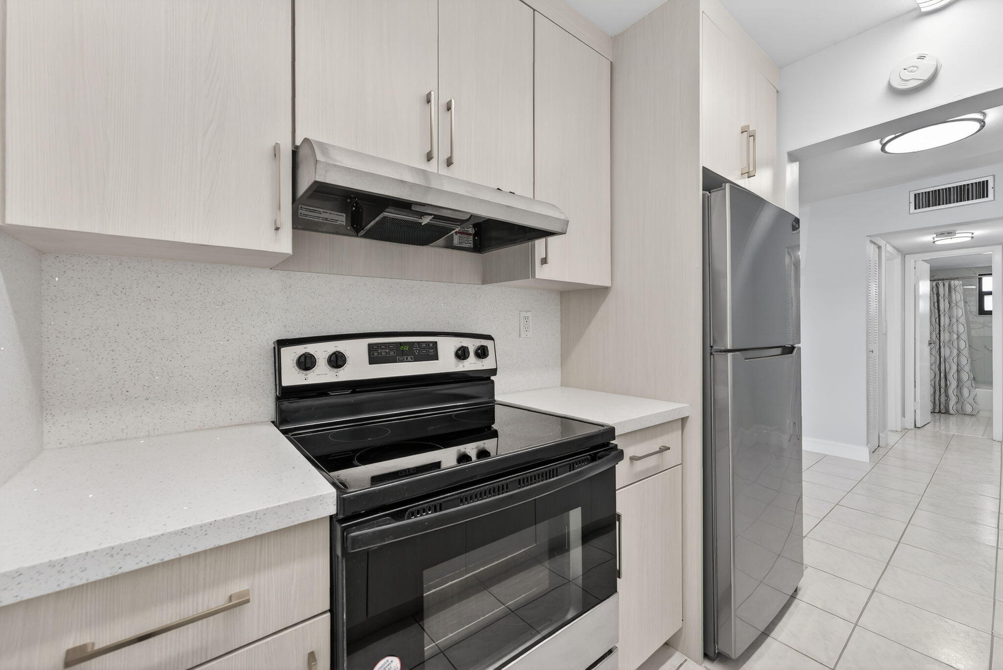 KINGS COVE CONDO - Residential Lease