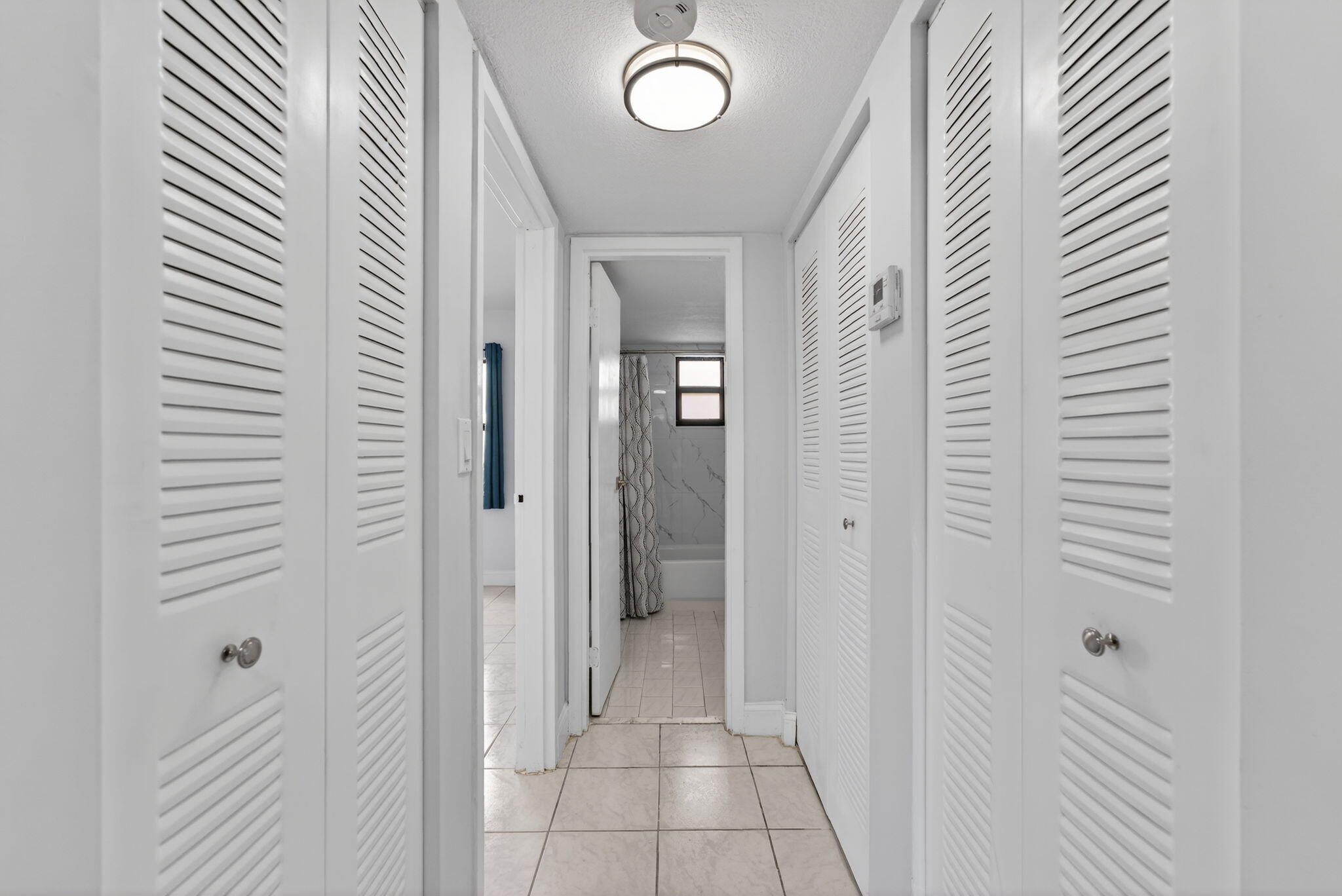 KINGS COVE CONDO - Residential Lease