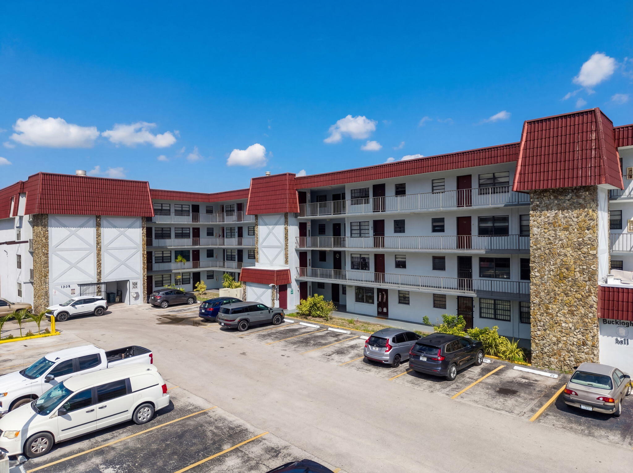 KINGS COVE CONDO - Residential Lease