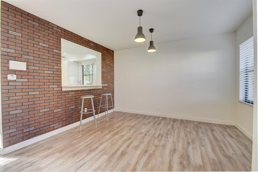 Camino Del Quinta - Residential