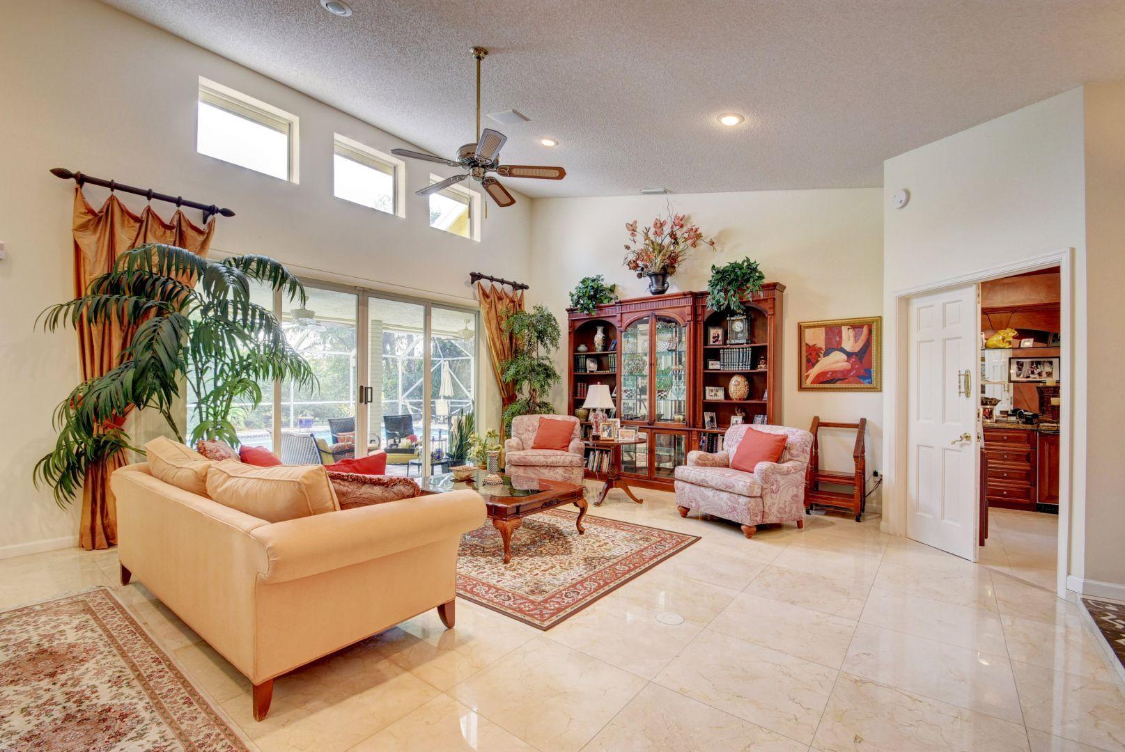 PINEWOOD OF WELLINGTON - Residential