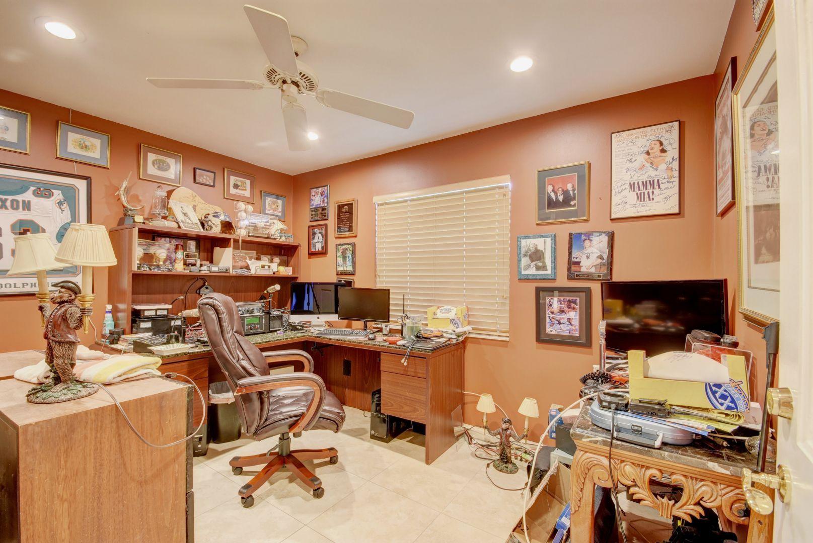 PINEWOOD OF WELLINGTON - Residential