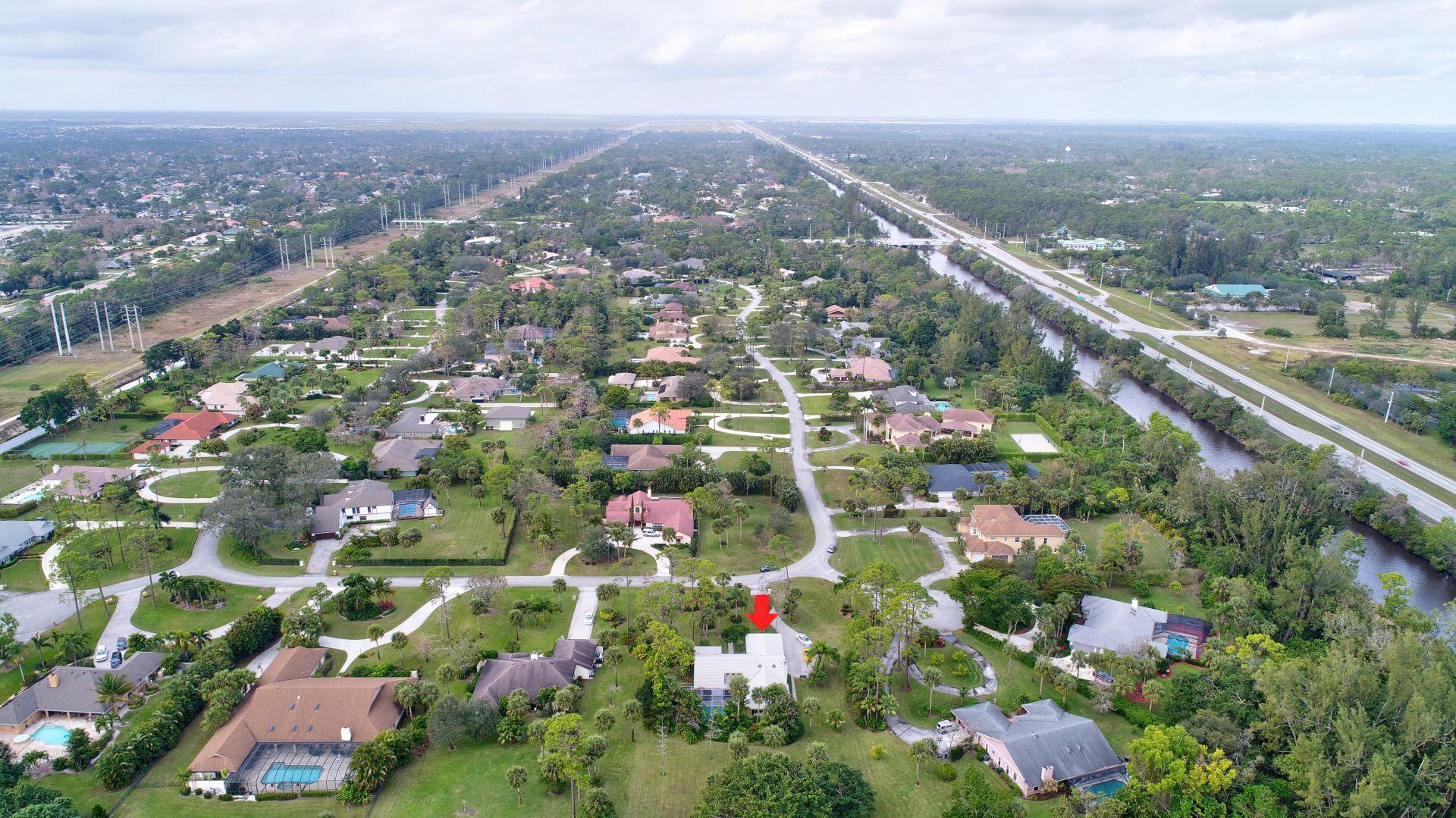 PINEWOOD OF WELLINGTON - Residential