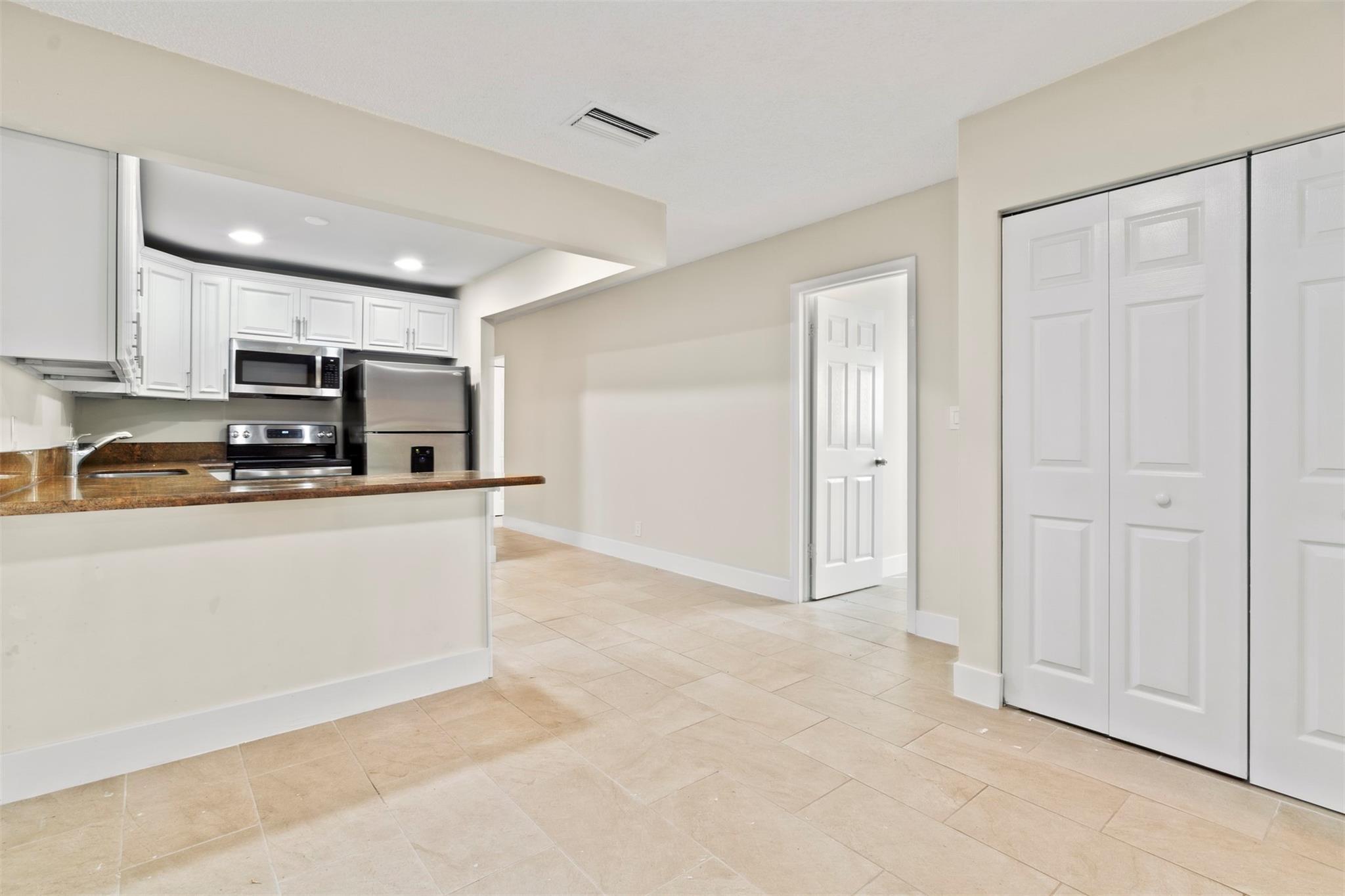 CHEVY CHASE 70-36 B - Residential Lease