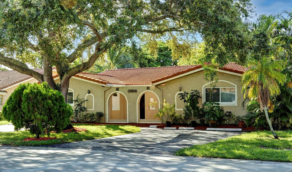 Photo of 10620 NW 37th Street #E, Coral Springs, FL 33065 (MLS # F10526799)