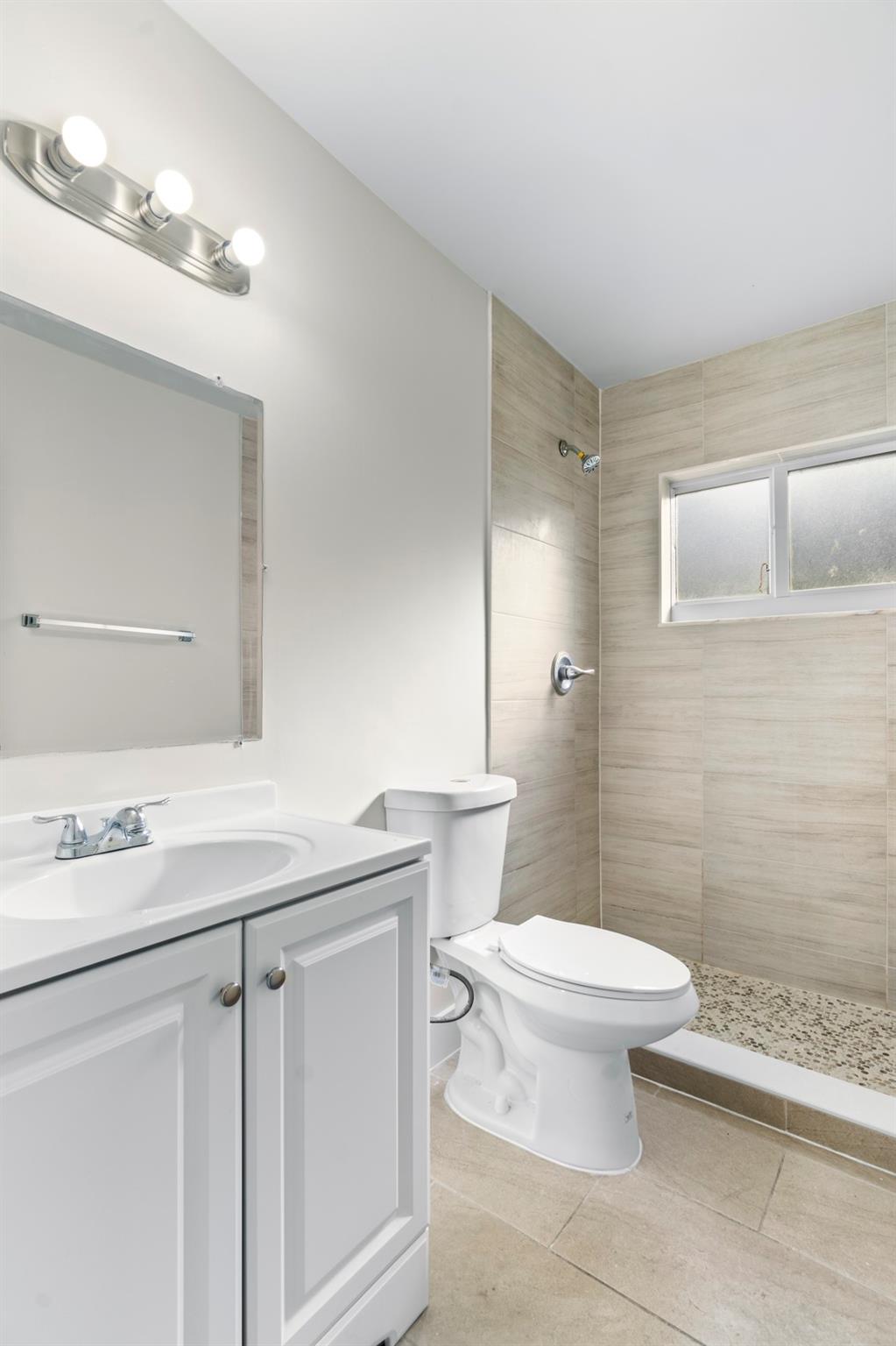 CHEVY CHASE 70-36 B - Residential Lease