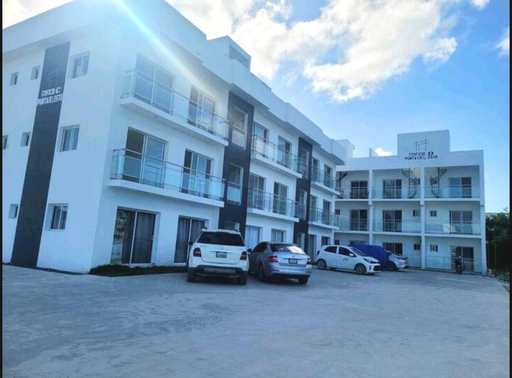 Punta del Este 2 - Residential