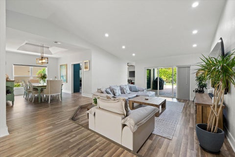 Tiny photo for 4850 NW 92nd Terrace, Coral Springs, FL 33067 (MLS # B26072626)