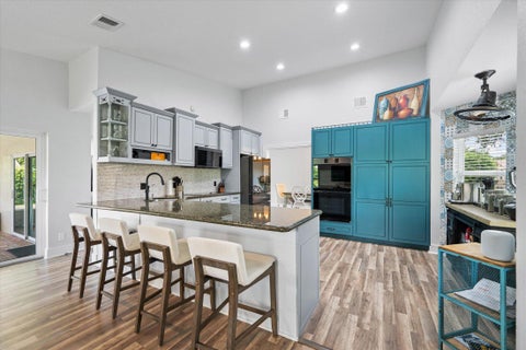 Tiny photo for 4850 NW 92nd Terrace, Coral Springs, FL 33067 (MLS # B26072626)