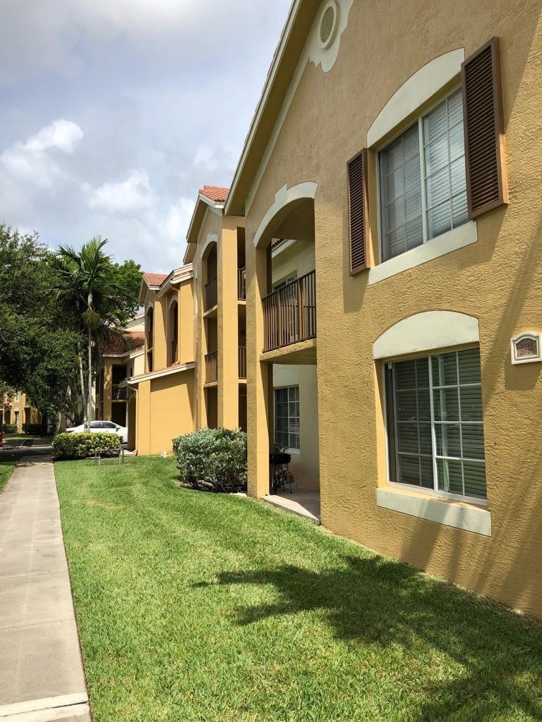 4190 SAN MARINO Boulevard 105