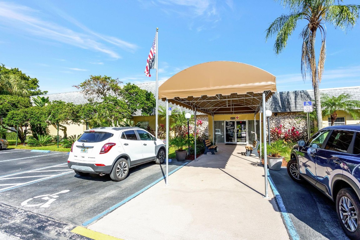 ORIOLE GARDENS THREE - Residential