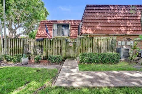 Tiny photo for 9993 NW 7th Street, Plantation, FL 33324 (MLS # B26070517)