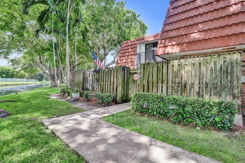 Tiny photo for 9993 NW 7th Street, Plantation, FL 33324 (MLS # B26070517)