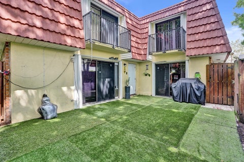 Tiny photo for 9993 NW 7th Street, Plantation, FL 33324 (MLS # B26070517)