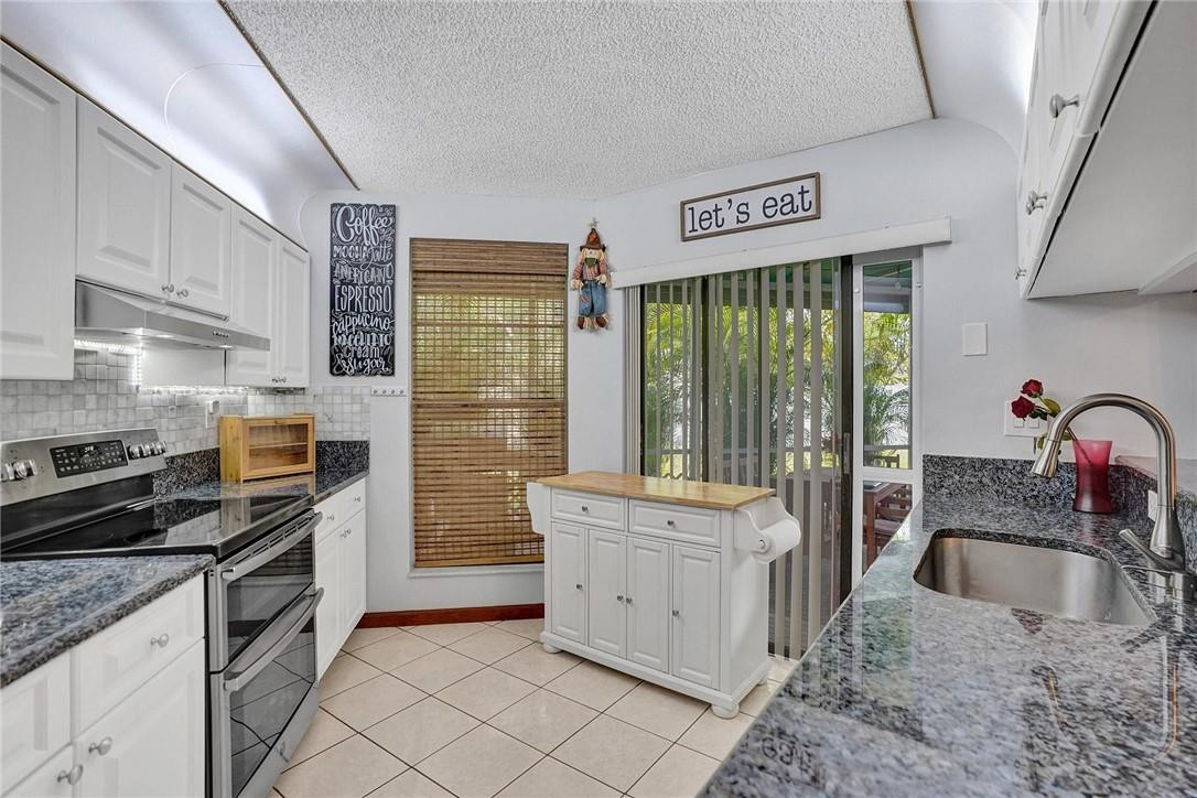 Deer Pointe - Residential