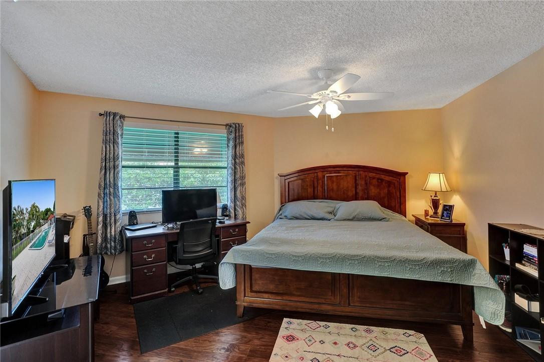 Deer Pointe - Residential