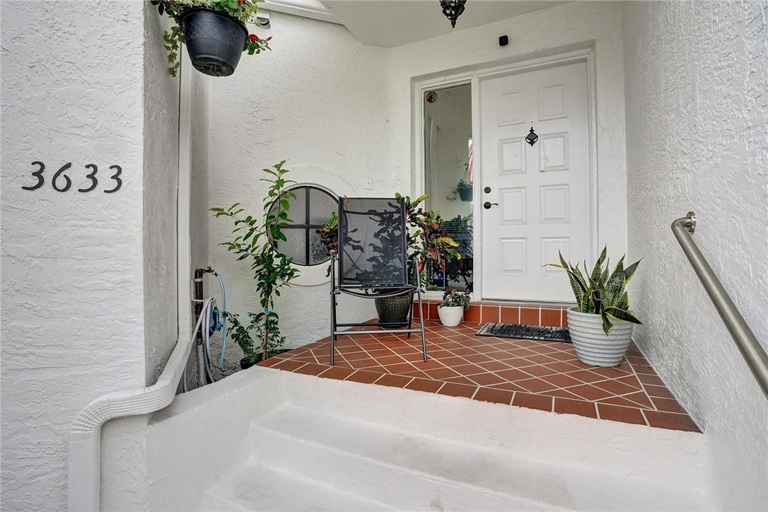 Deer Pointe - Residential