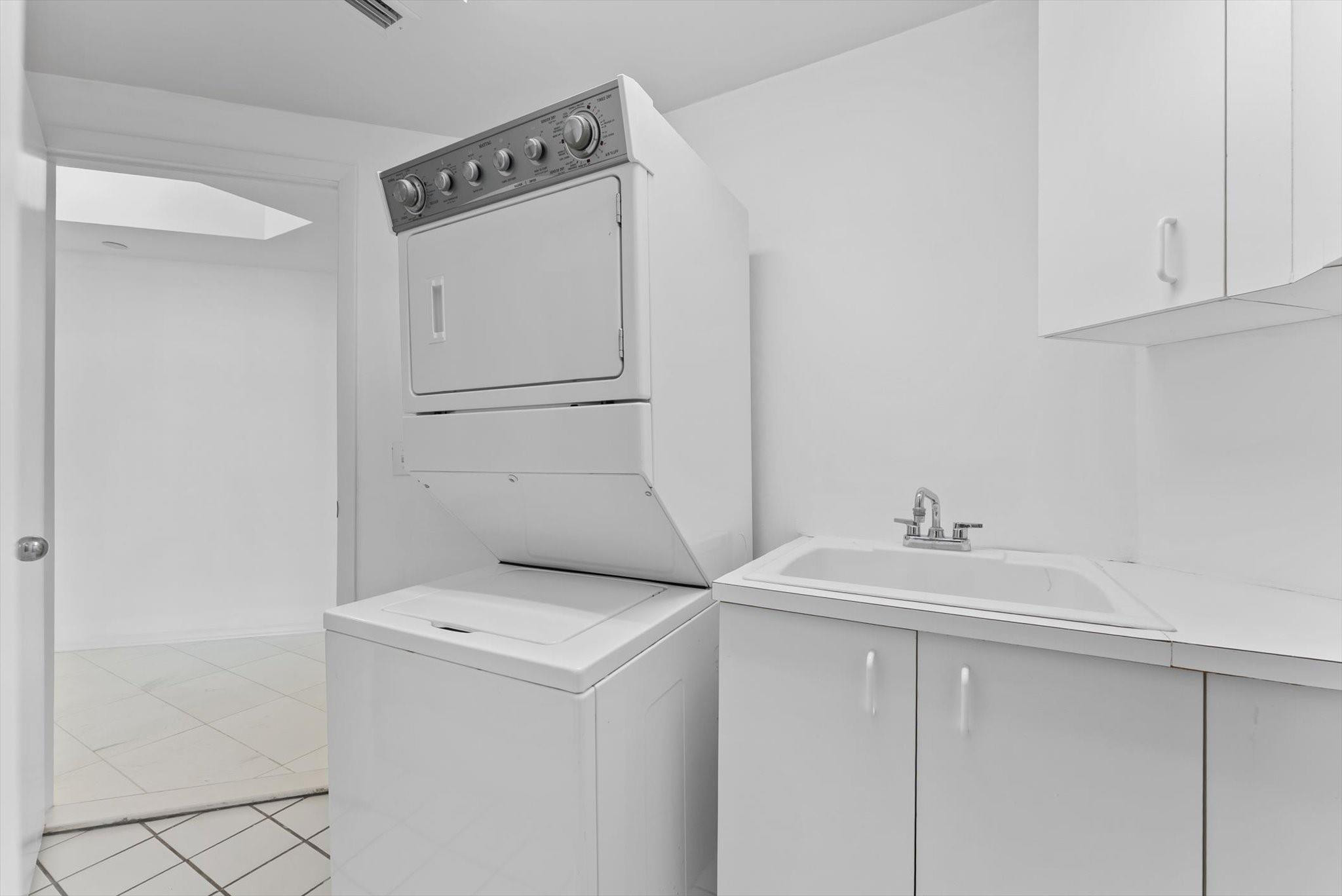 Corniche - Residential