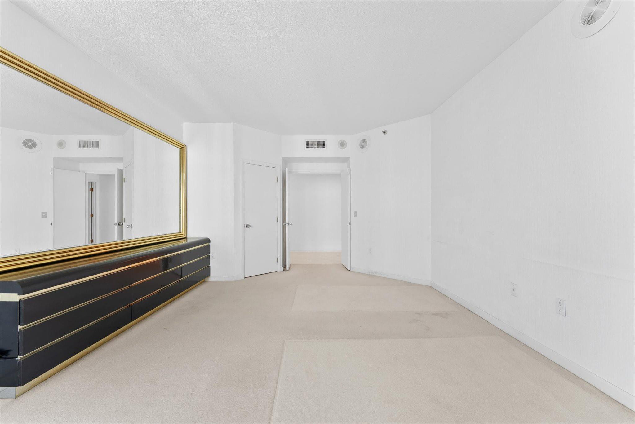 Corniche - Residential